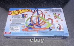 Hot Wheels Let's Race Netflix -Track Set, Epic Crash Dash Brand new in box