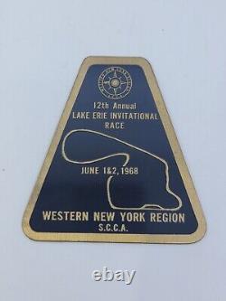 1968 12e course du lac Érié NY Sports Car Club of America Plaque d'emblème Dash SCCA