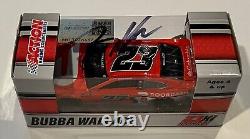 2021 Bubba Wallace Door Dash NASCAR Voiture en fonte sous pression signée 1/64 avec COA #2